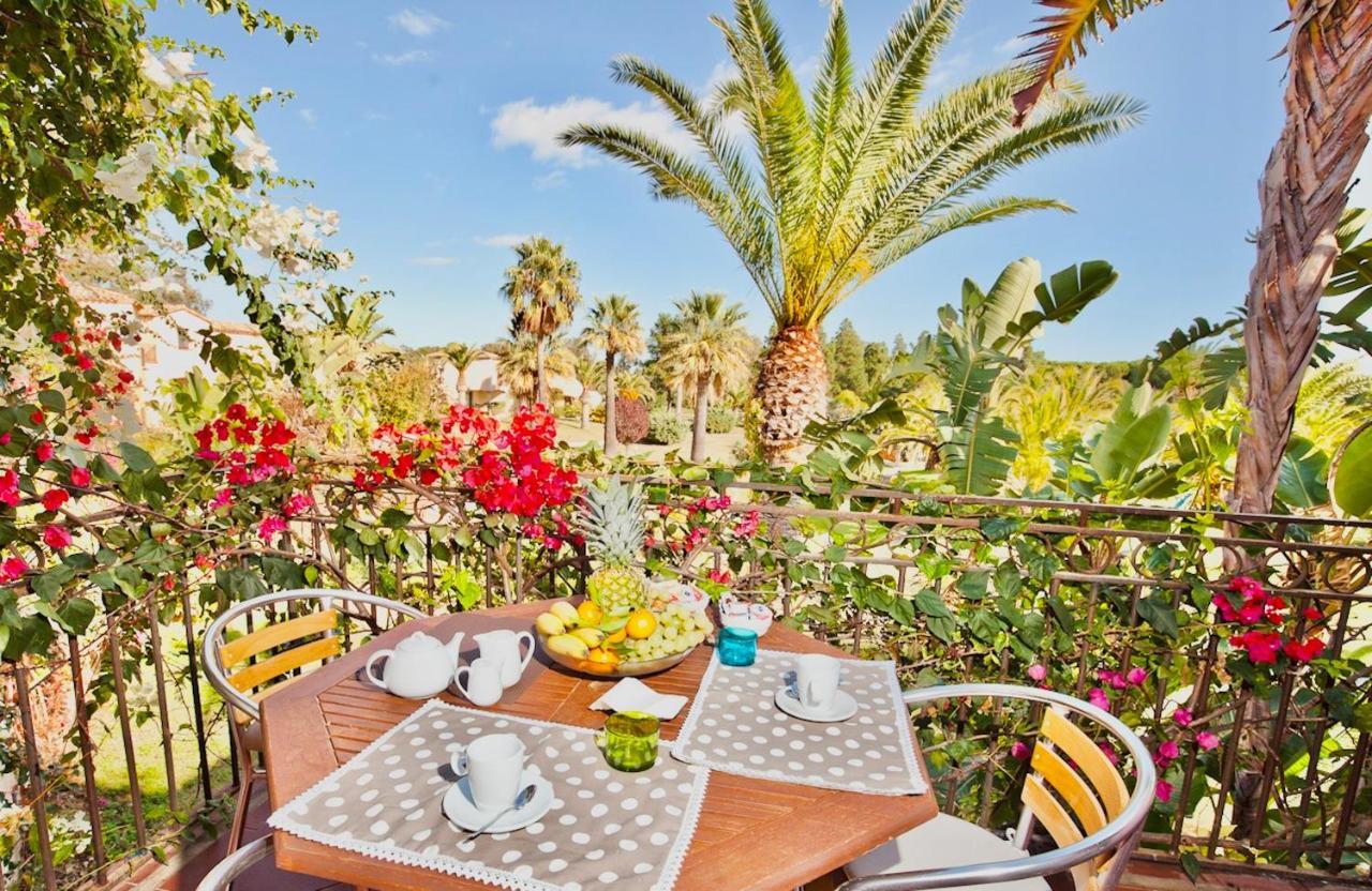 Apartments In Residence With Swimming Pool In Santa Margherita Di Pula, 250 Meters From The Sea Exteriér fotografie